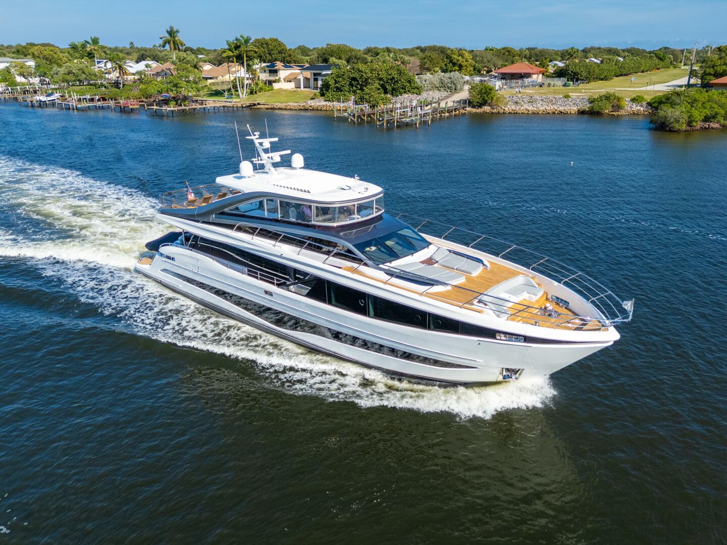 2025 Princess Y95 
