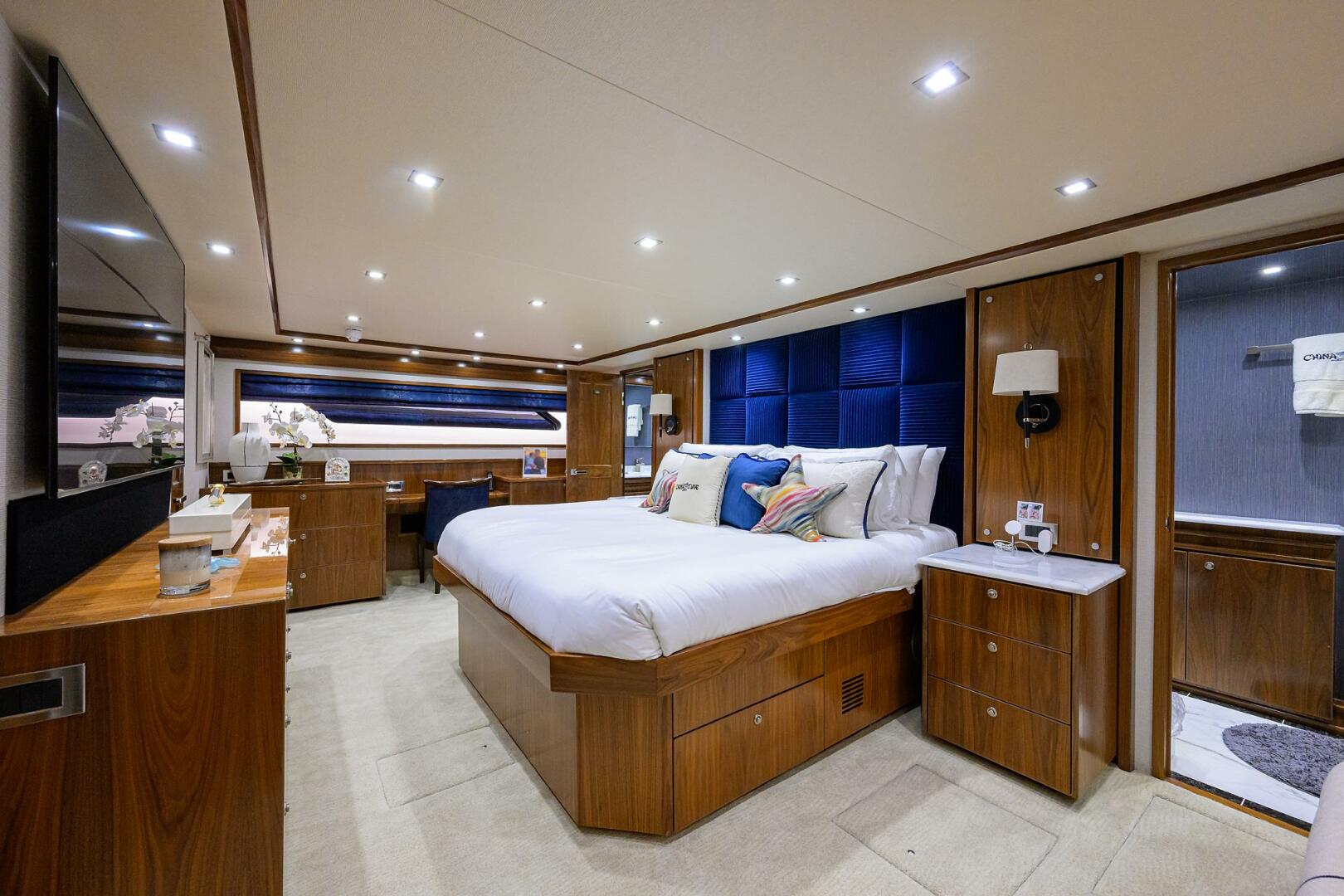 2020 Viking 92 Enclosed Bridge for Sale in Jupiter, FL | HMY Yachts