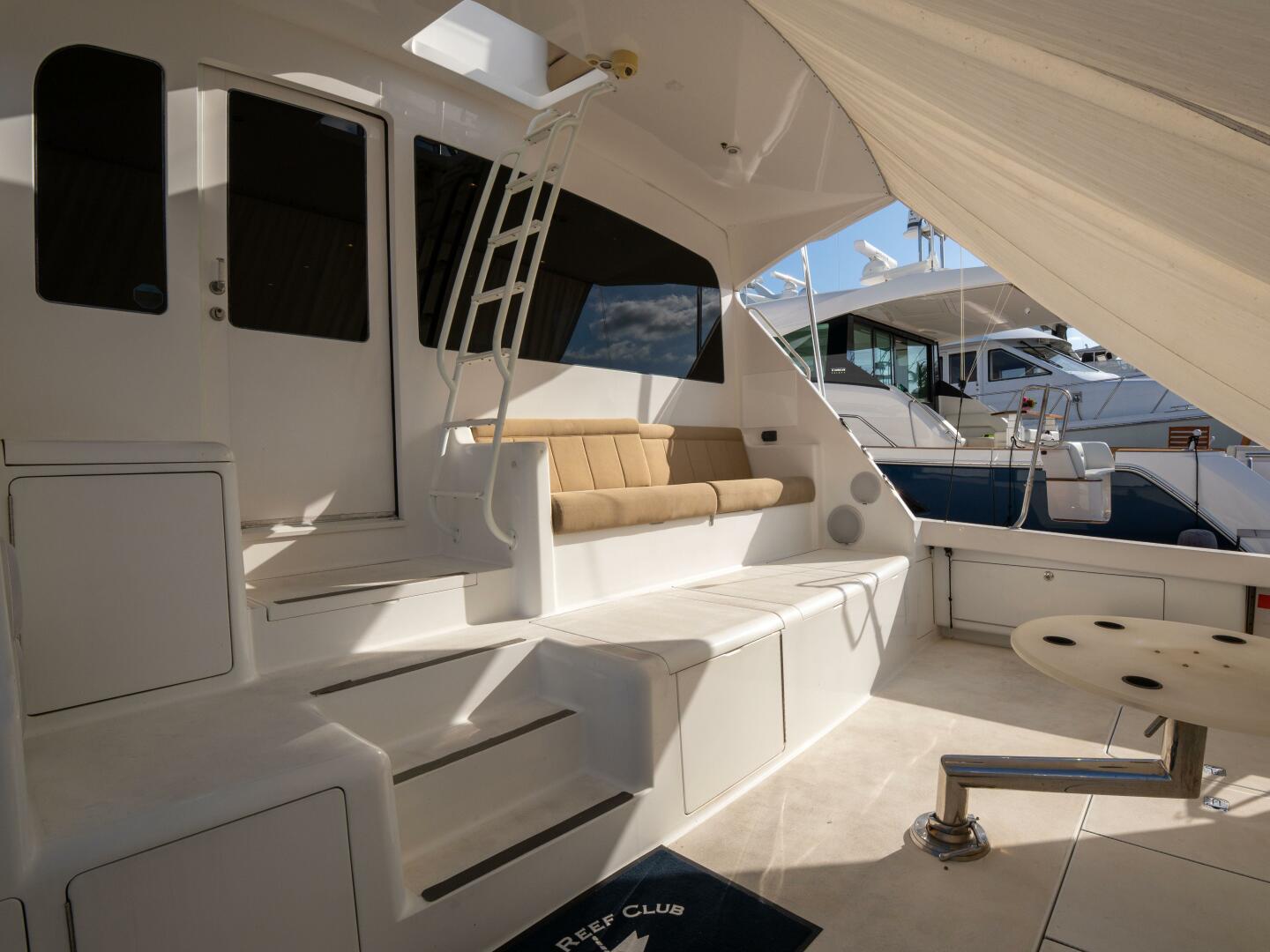 2005 Viking 74 Enclosed Bridge 