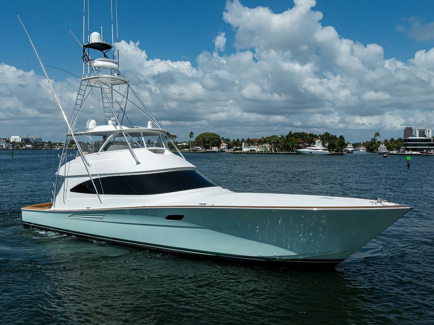 2021 Viking 72 Convertible 