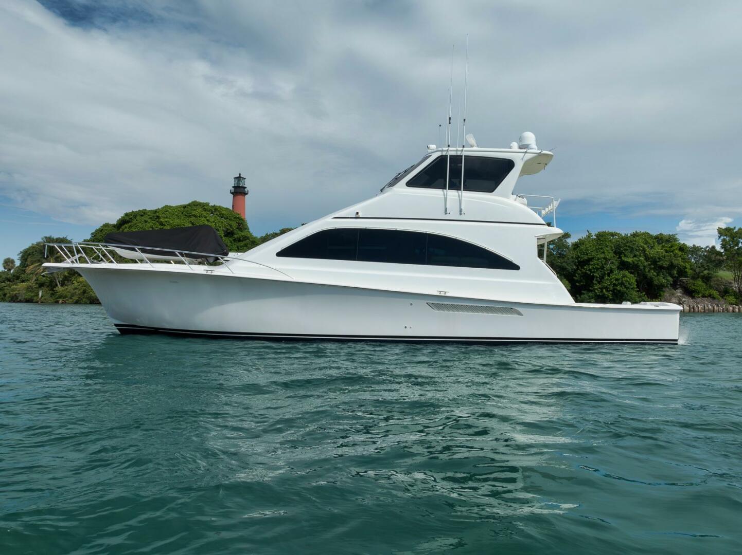2004 Ocean Yachts 57 Enclosed Bridge Convertible 
