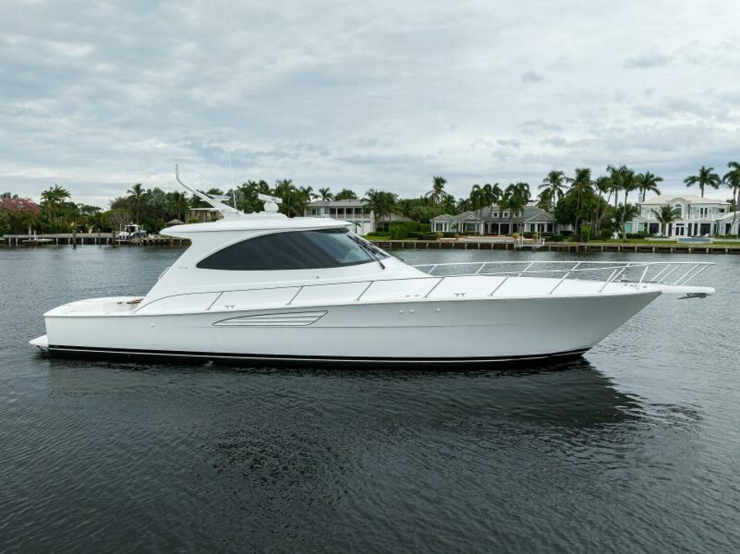 2024 Viking 54 Sport Coupe 