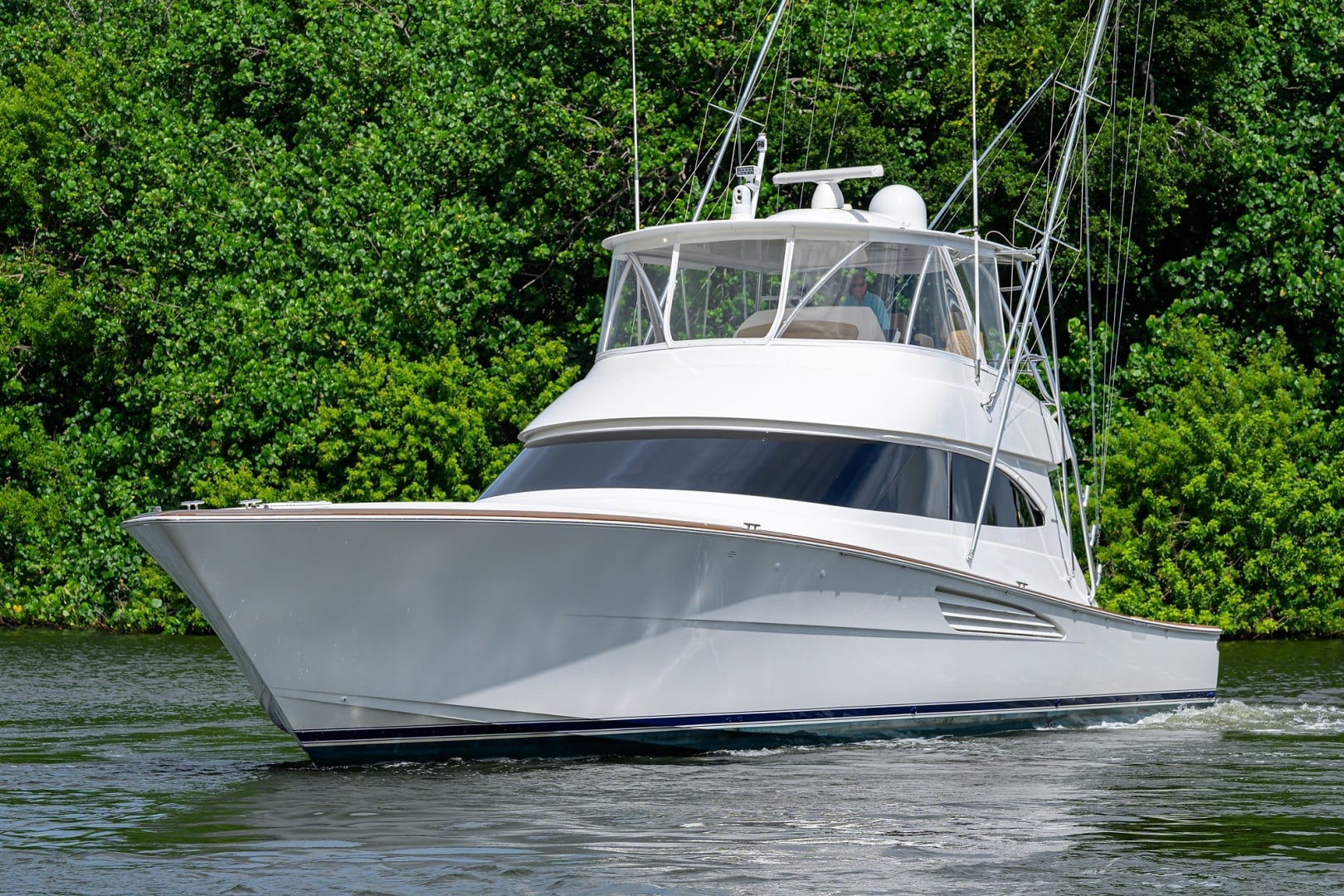 2023 Viking 64 Convertible 