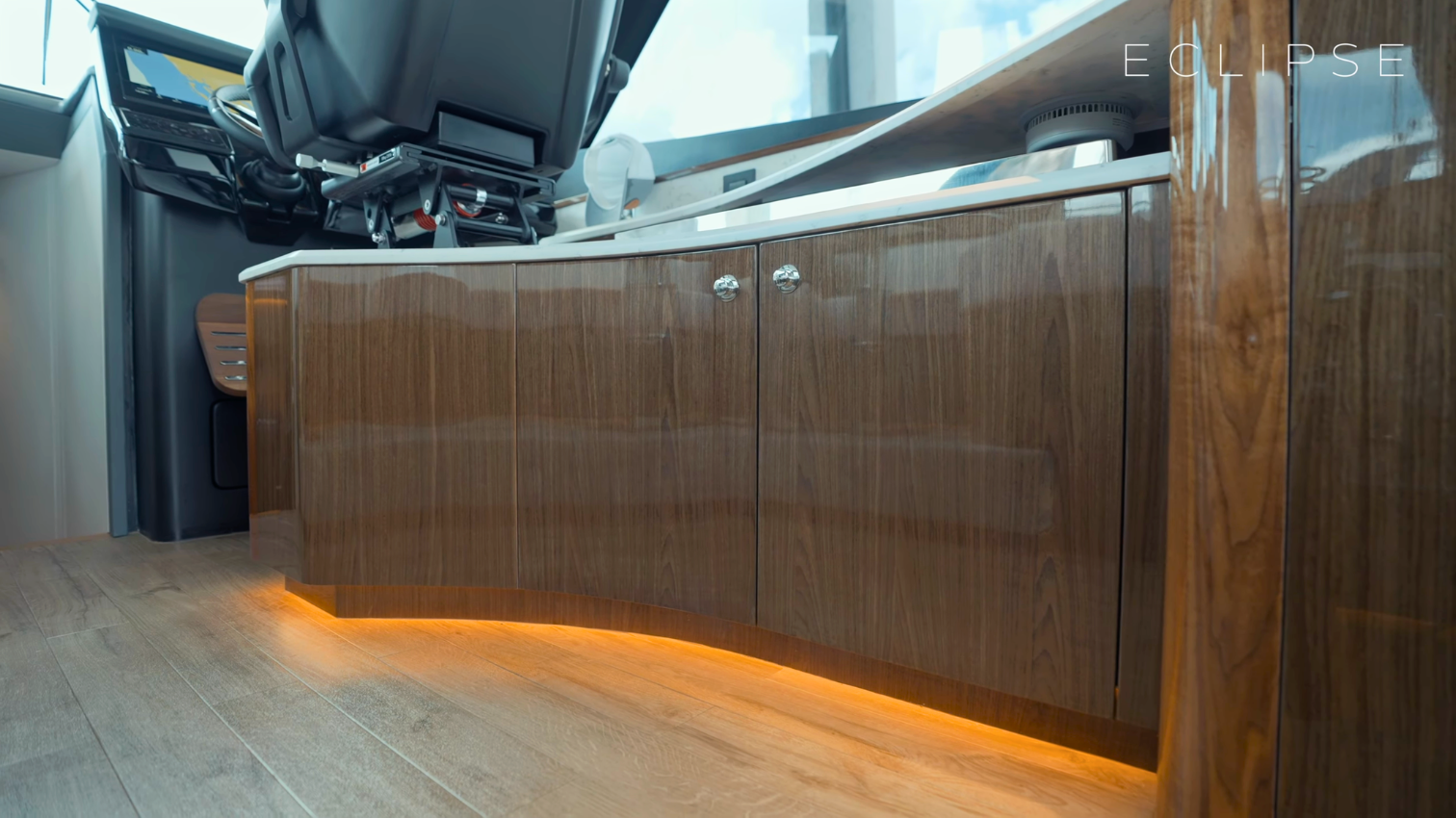 HIgh Gloss African Walnut
