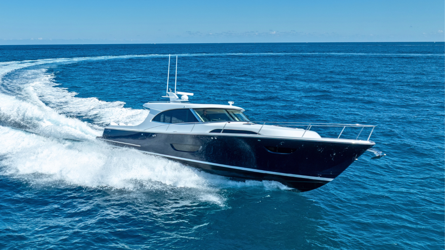 ECLIPSE 505 Flag Blue Hull