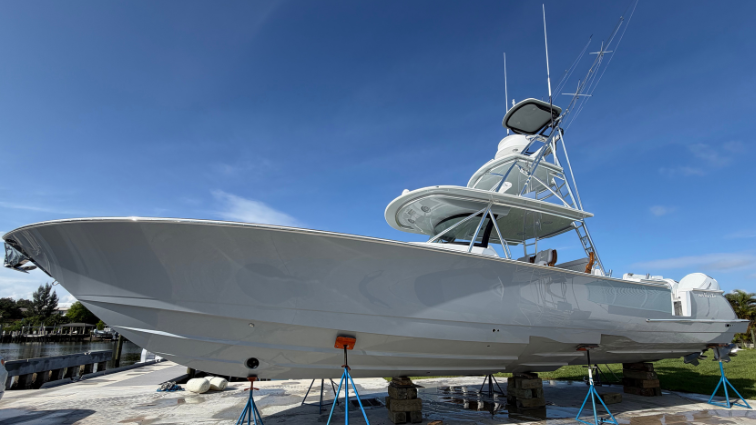side profile of the Valhalla V-46 hull